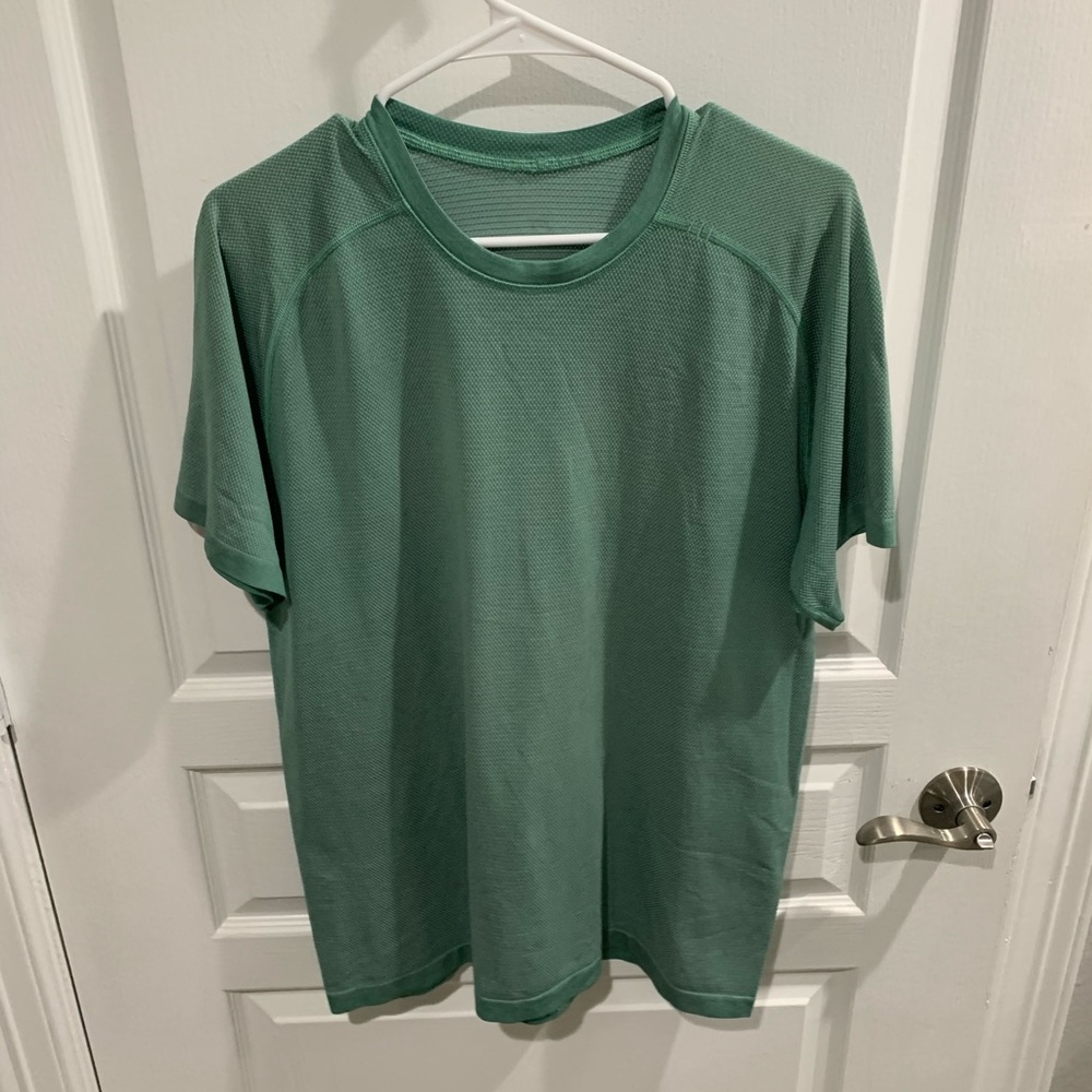 Lululemon shirt